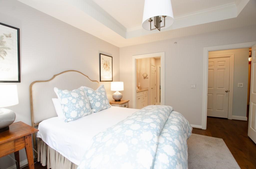 211 Colonial Homes Drive NW Unit 1102