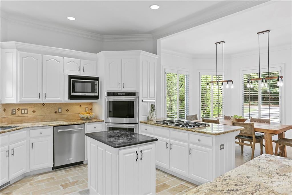 680 Americas Cup Cove