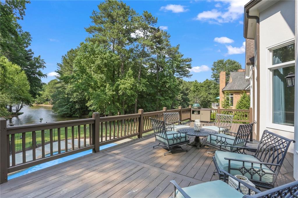 680 Americas Cup Cove