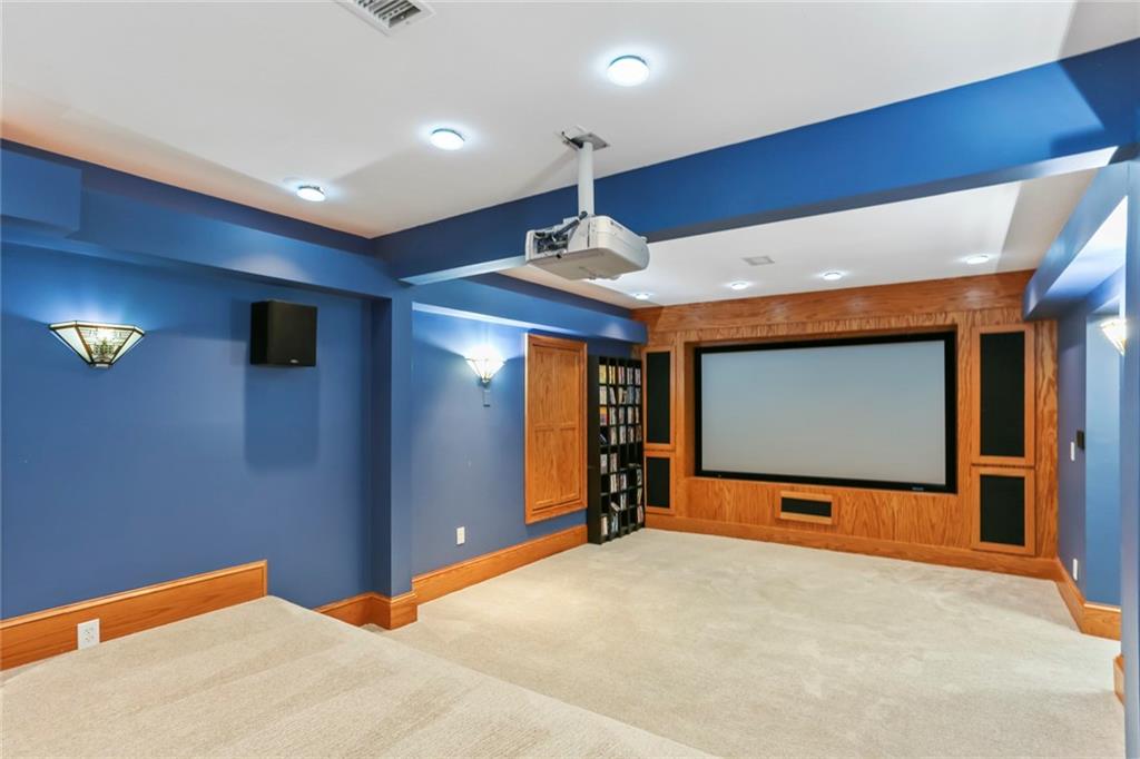 680 Americas Cup Cove