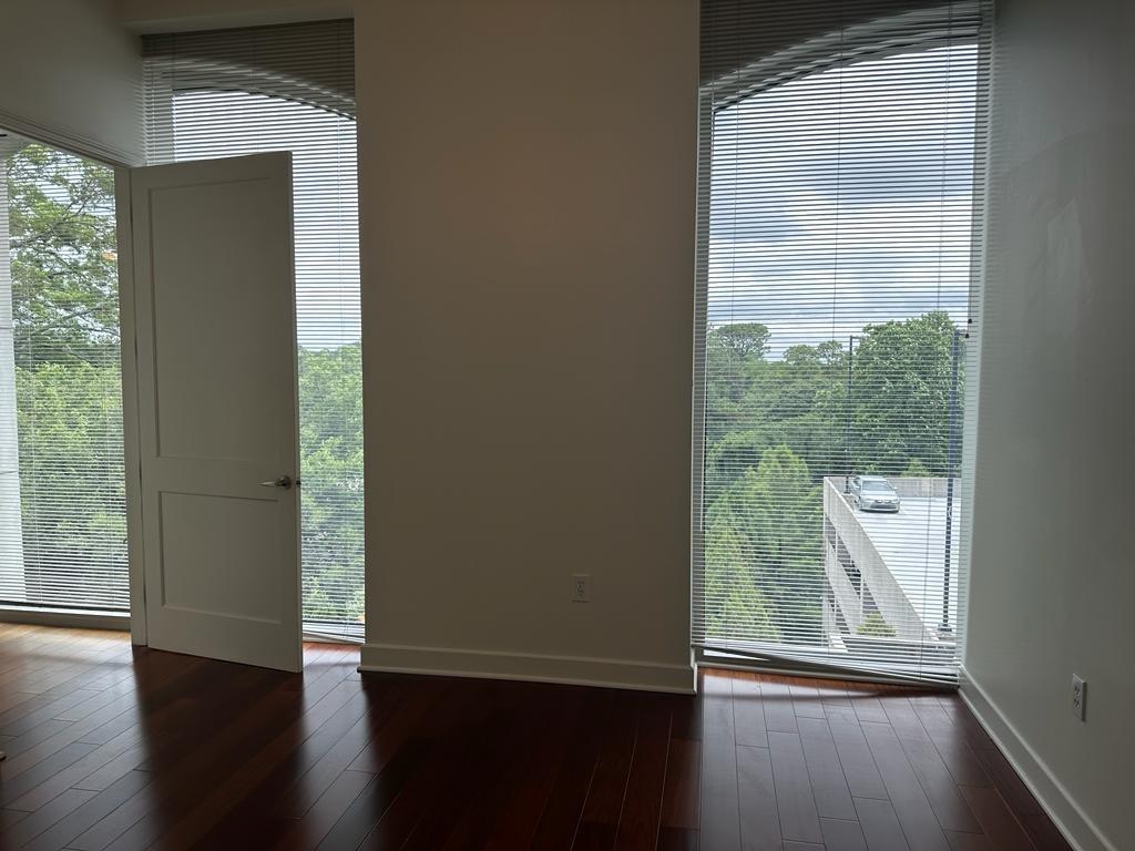 2795 Peachtree Road Unit 409