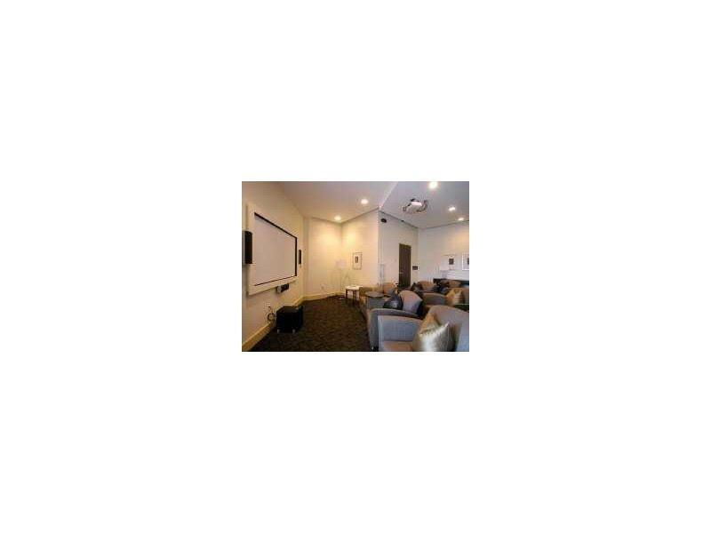 2795 Peachtree Road Unit 409