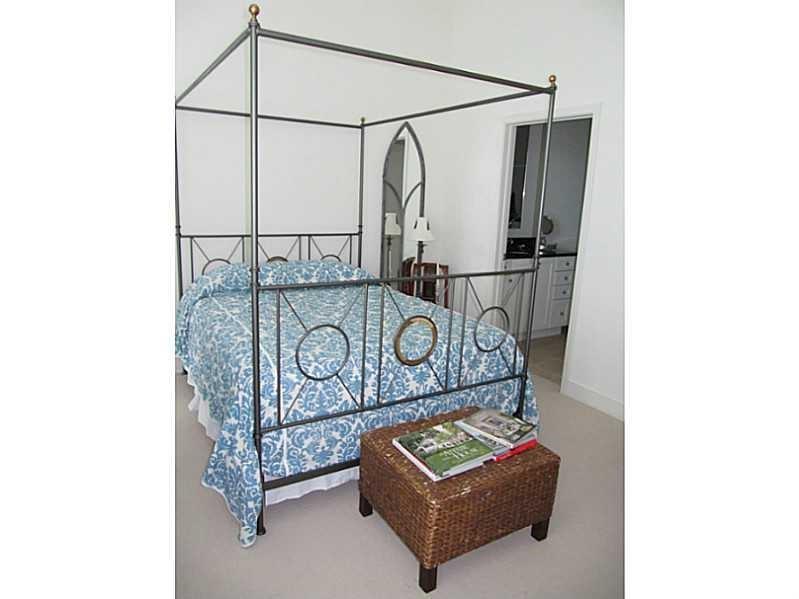 2795 Peachtree Road Unit 409
