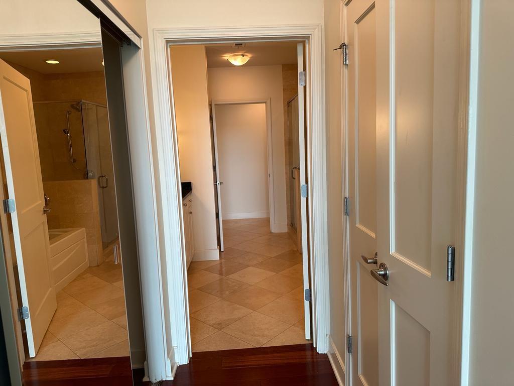 2795 Peachtree Road Unit 409