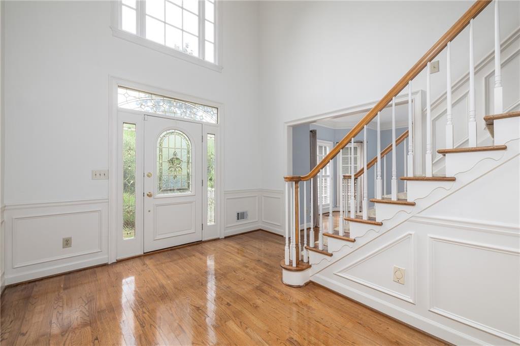 235 Shadowledge Lane