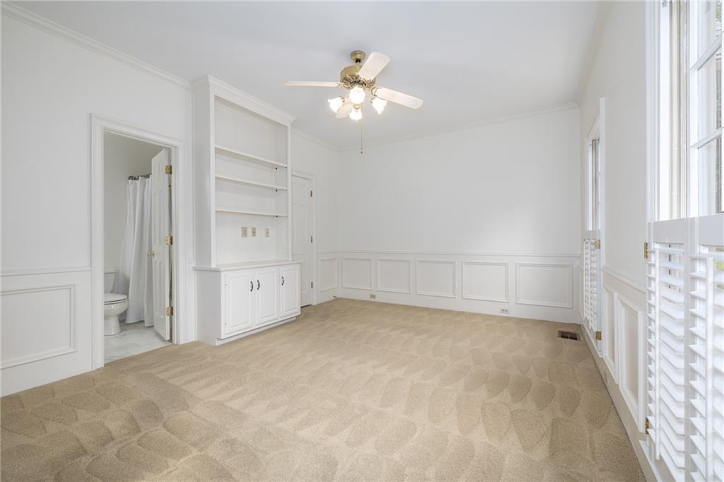 235 Shadowledge Lane