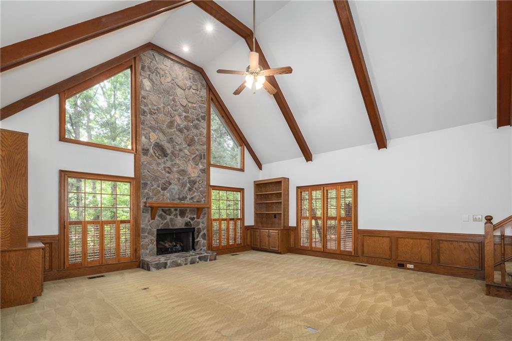 235 Shadowledge Lane