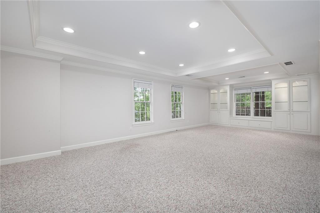 235 Shadowledge Lane