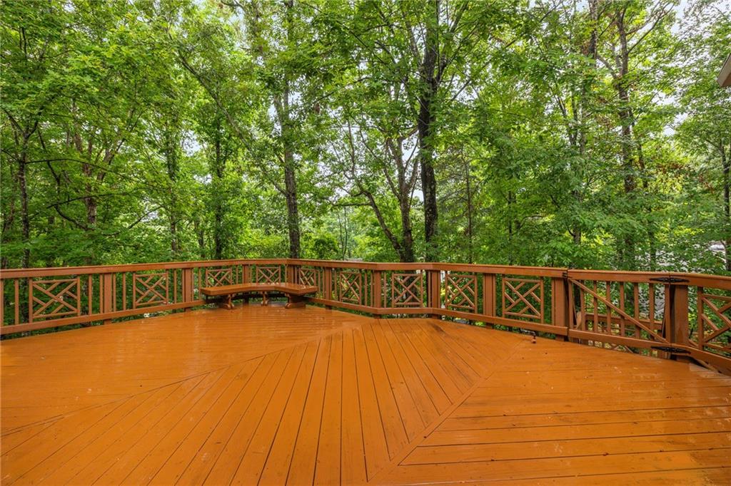 235 Shadowledge Lane