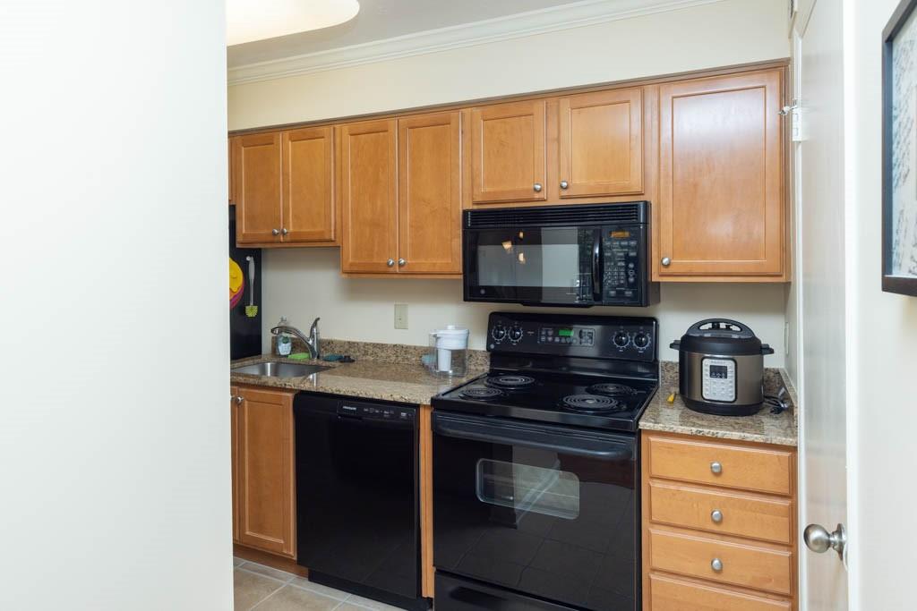 3140 Seven Pines Court Unit 304