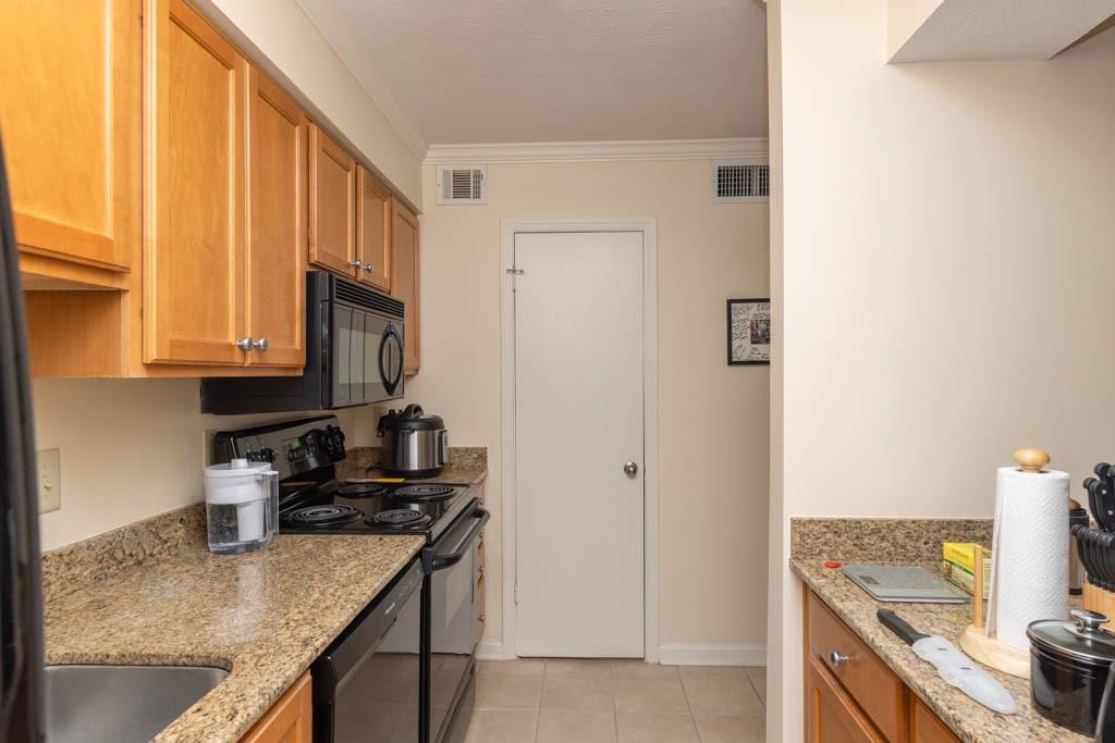 3140 Seven Pines Court Unit 304