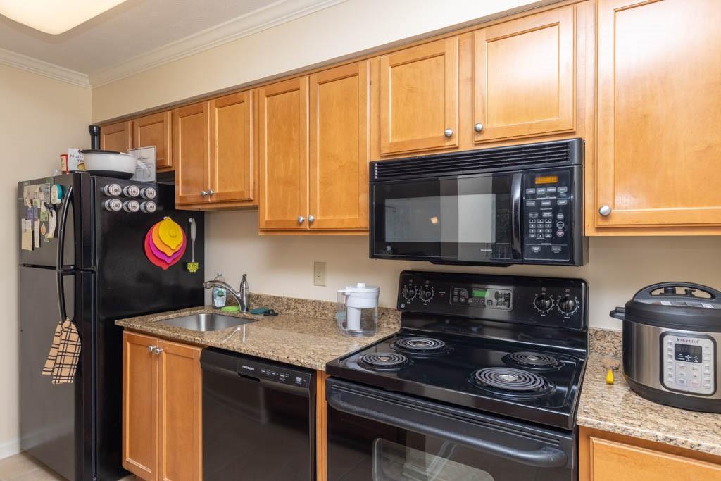 3140 Seven Pines Court Unit 304