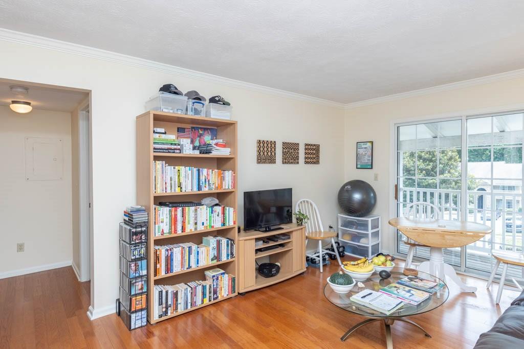 3140 Seven Pines Court Unit 304