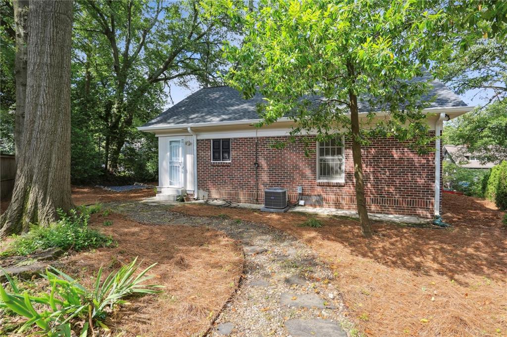233 Haralson Avenue NE