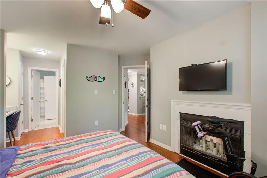 3655 Habersham Road NE Unit B244