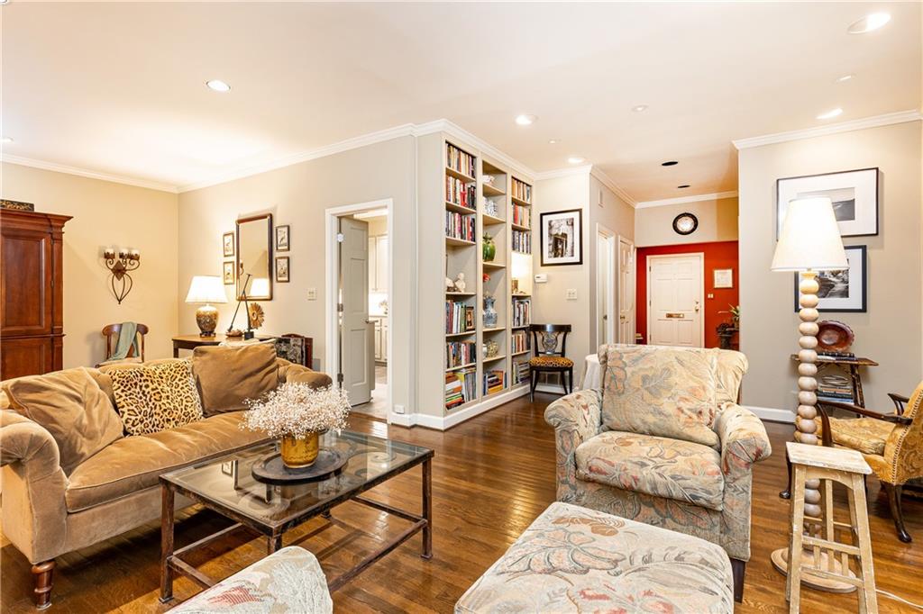4 Montclair Drive NE