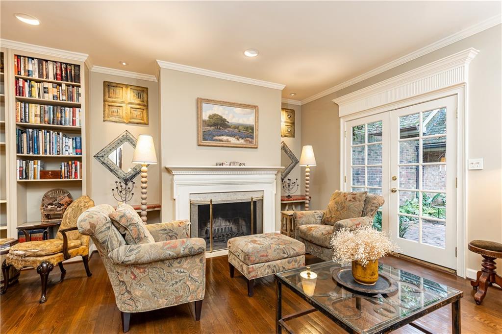4 Montclair Drive NE
