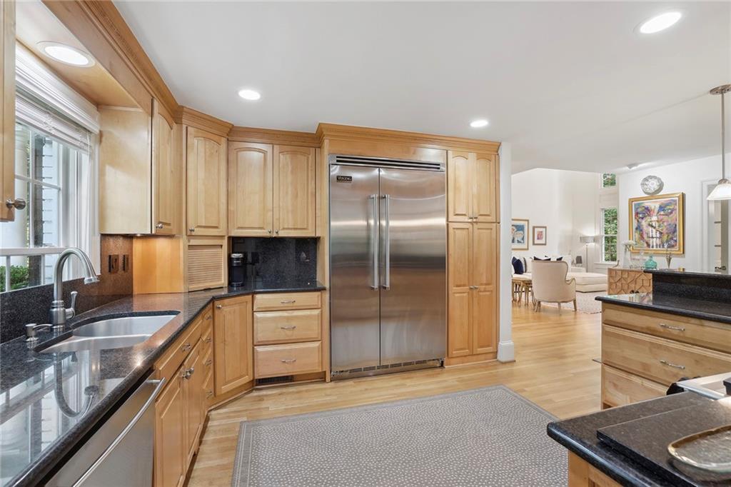 1135 Peachtree Battle Avenue NW