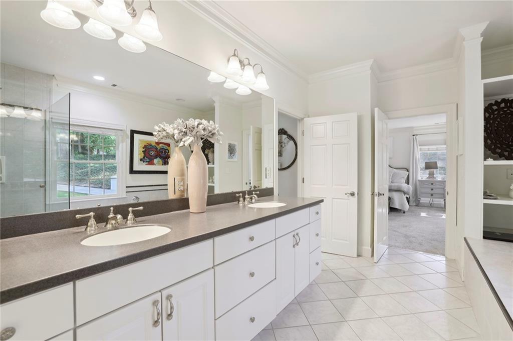 1135 Peachtree Battle Avenue NW