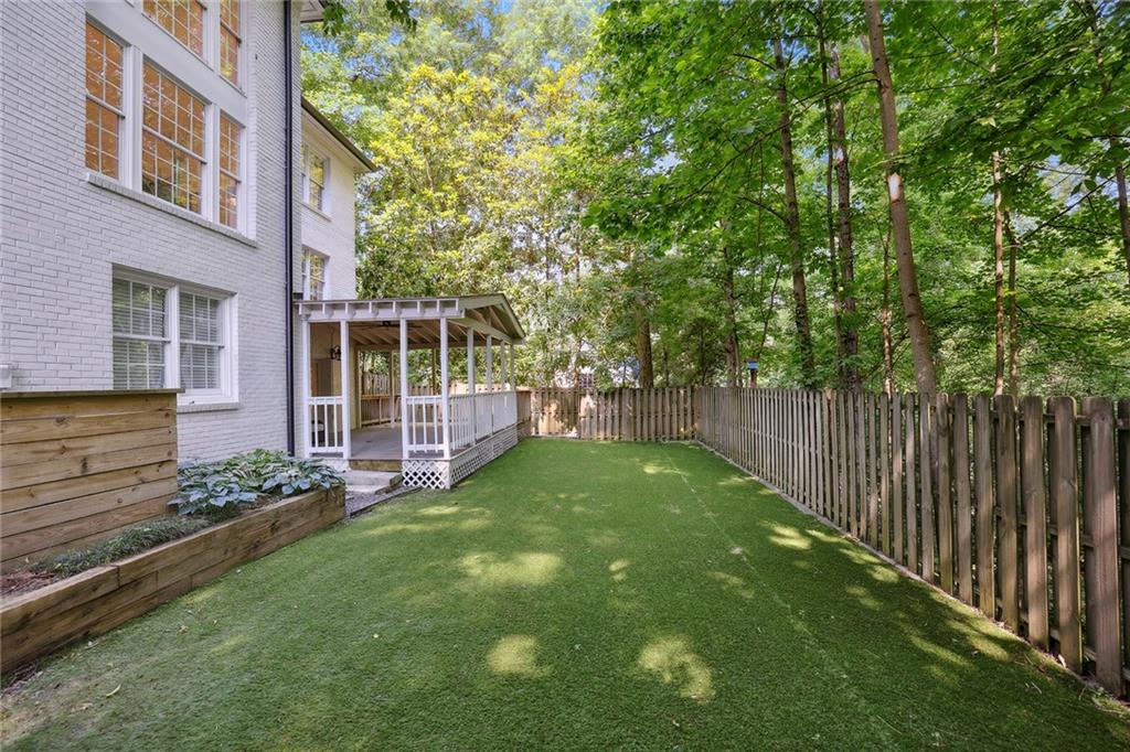 1135 Peachtree Battle Avenue NW