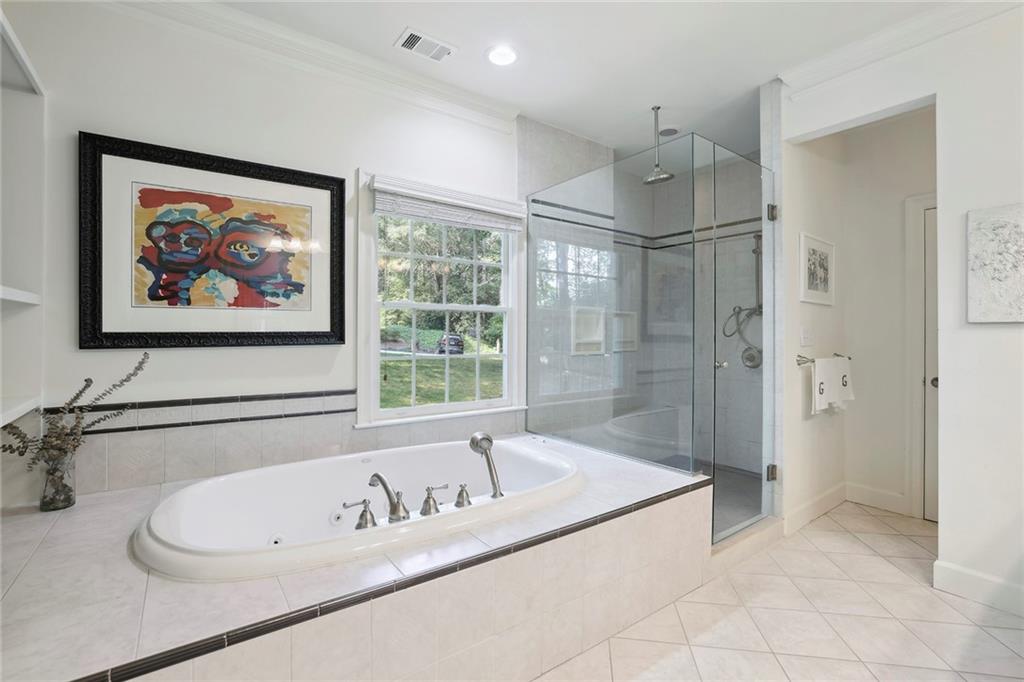 1135 Peachtree Battle Avenue NW