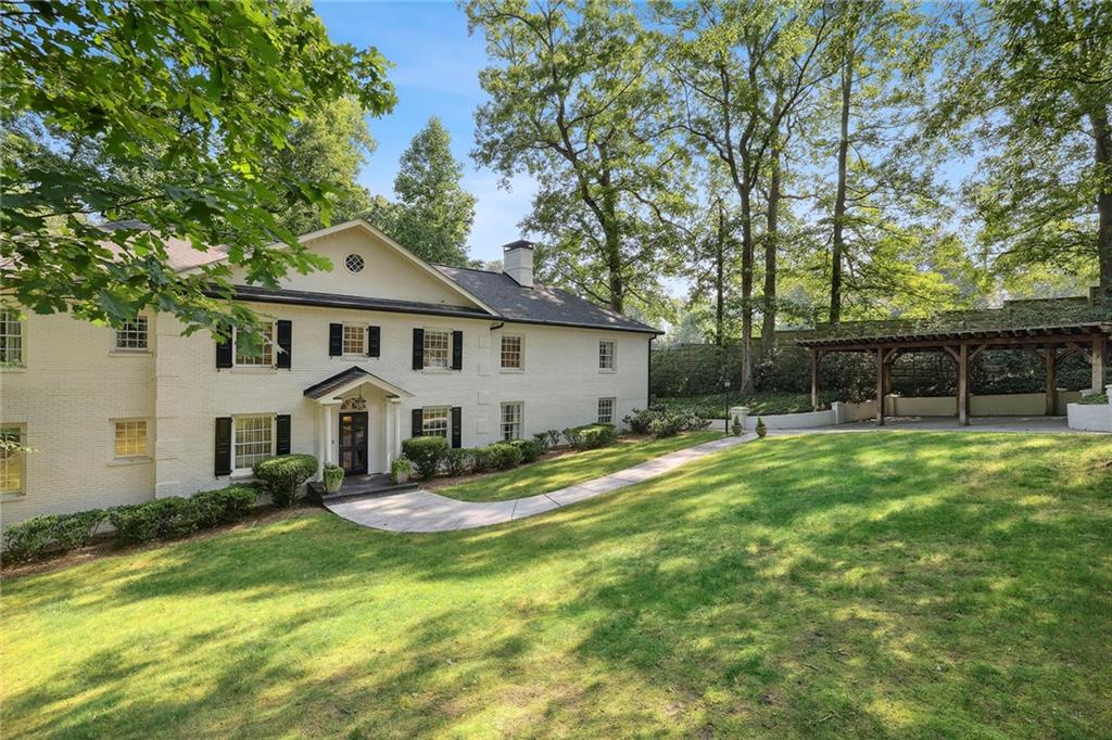 1135 Peachtree Battle Avenue NW