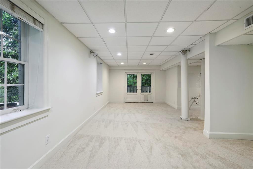 1135 Peachtree Battle Avenue NW