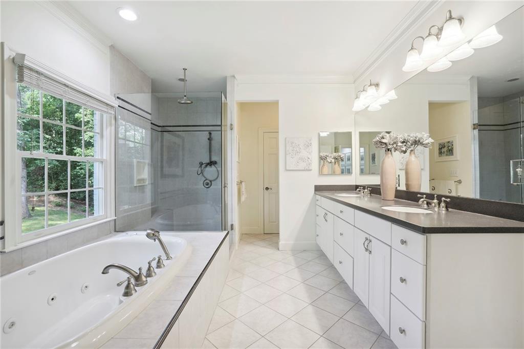 1135 Peachtree Battle Avenue NW