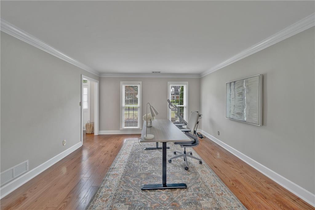 3200 Woolbridge Lane