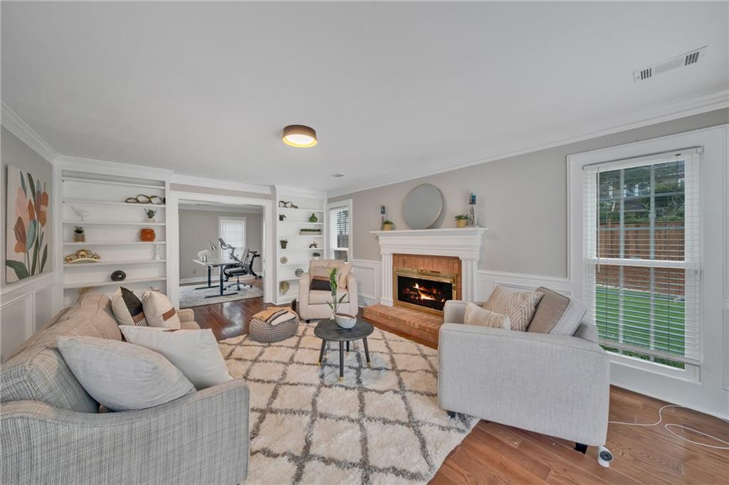 3200 Woolbridge Lane