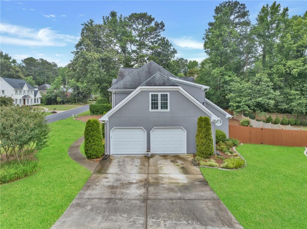 3200 Woolbridge Lane