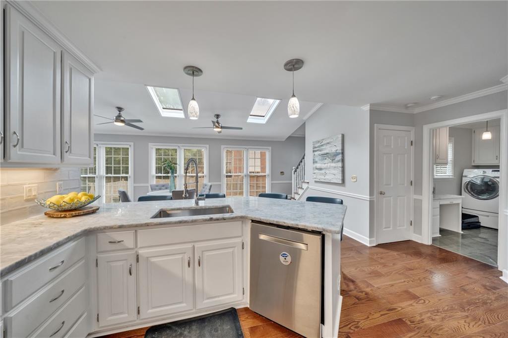 3200 Woolbridge Lane