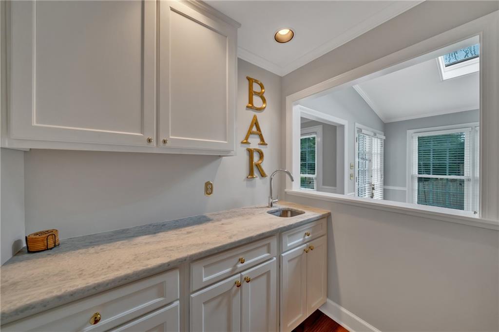3200 Woolbridge Lane