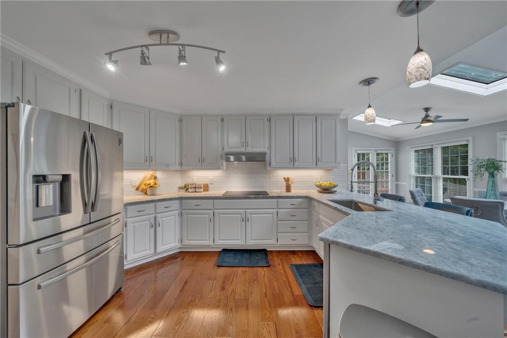 3200 Woolbridge Lane