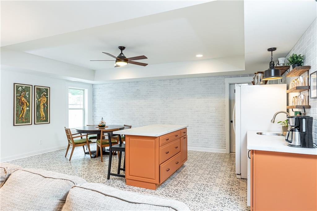 105 Laurel Forest Drive