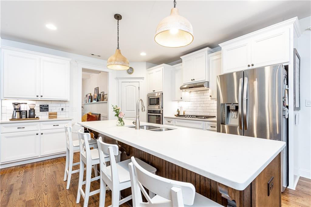 105 Laurel Forest Drive