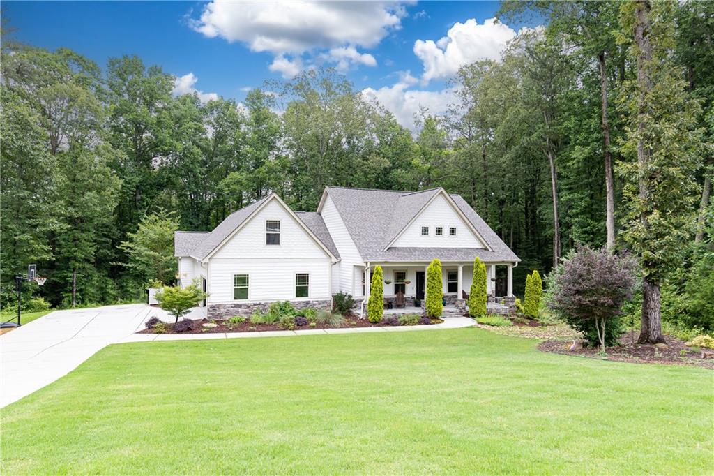 105 Laurel Forest Drive