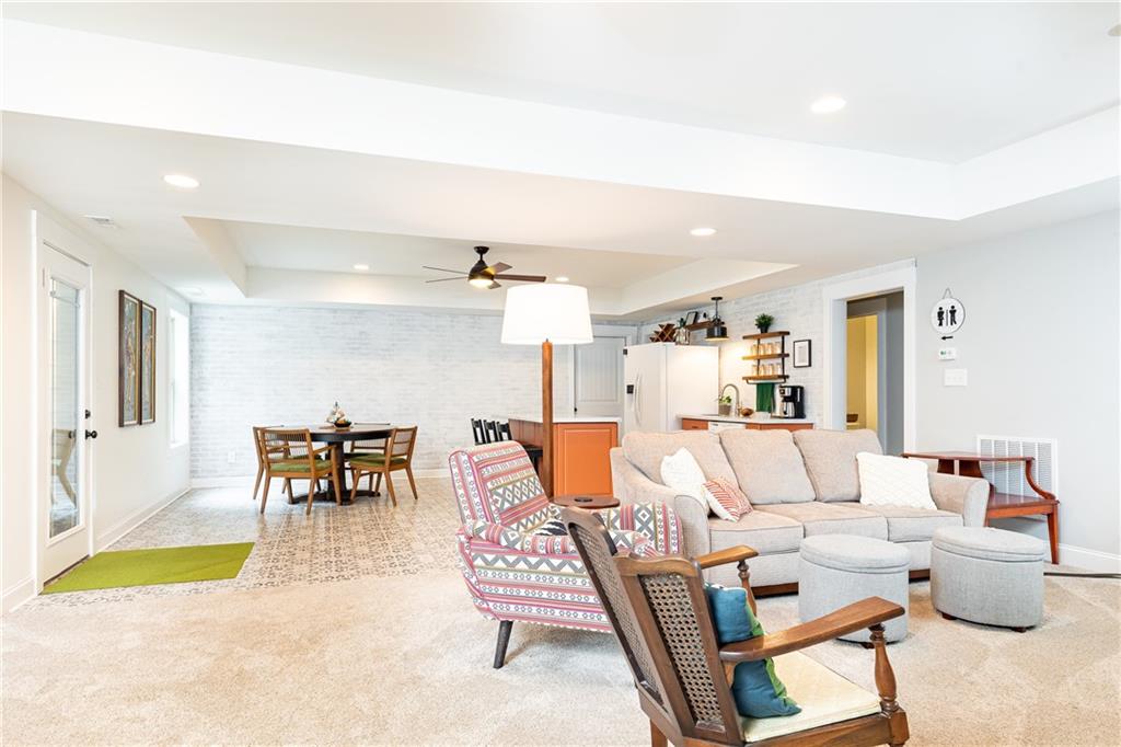 105 Laurel Forest Drive