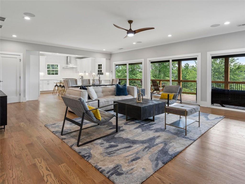 4175 MERRITT Drive