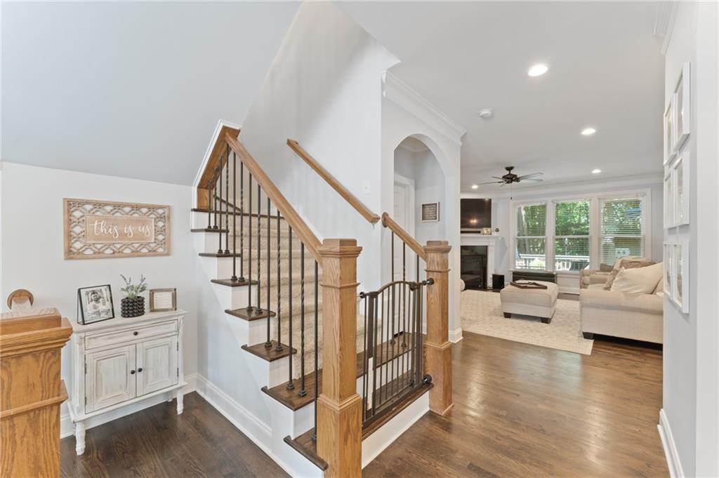 2602 Long Pointe