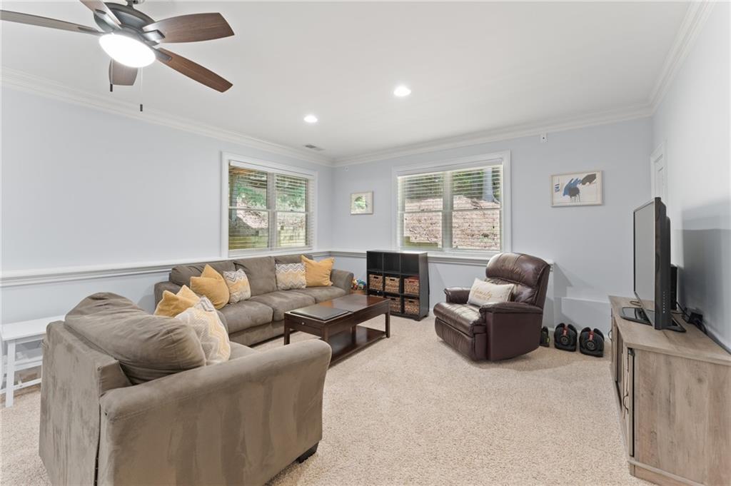 2602 Long Pointe