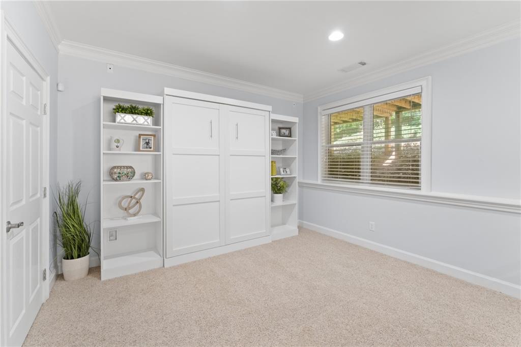 2602 Long Pointe