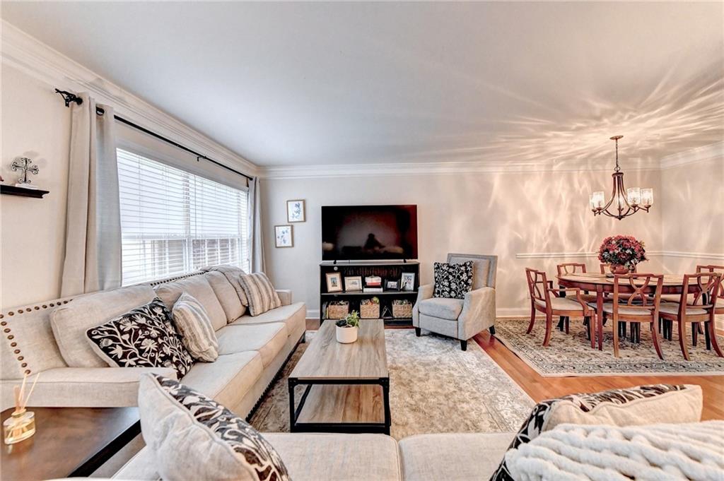 6980 Roswell Road Unit H4