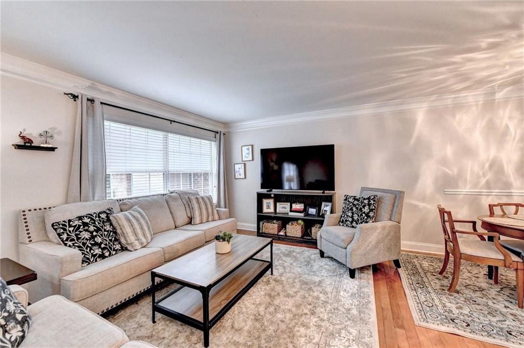 6980 Roswell Road Unit H4