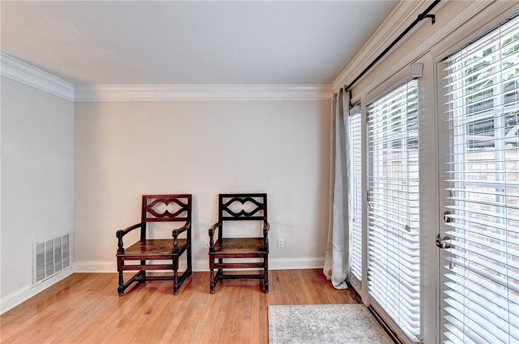 6980 Roswell Road Unit H4
