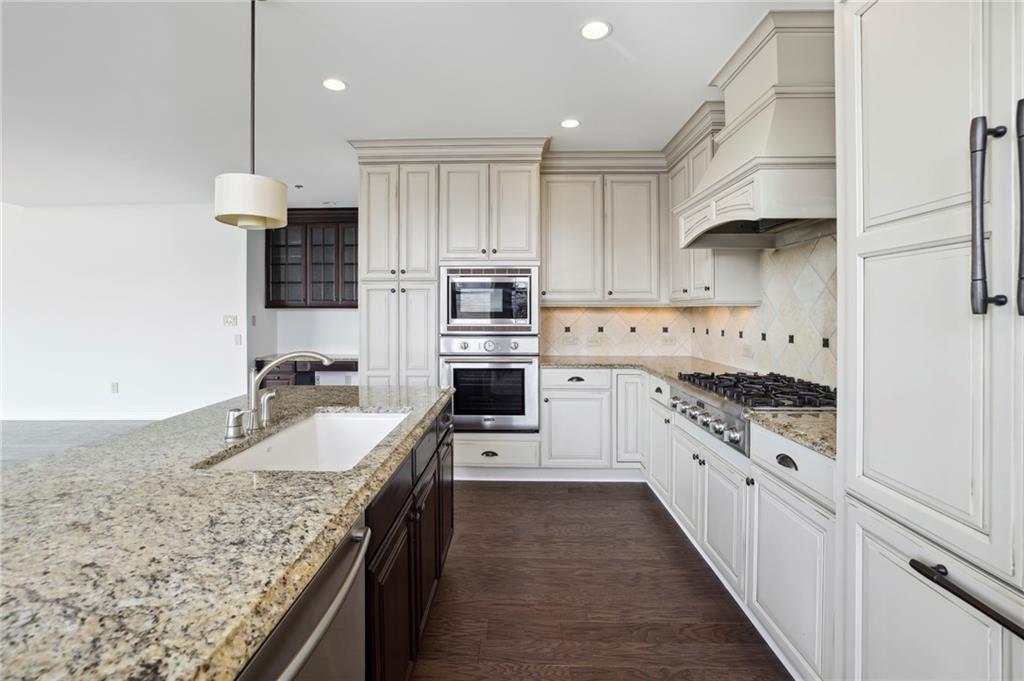 2233 Peachtree Road NE Unit 601
