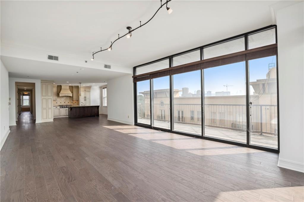 2233 Peachtree Road NE Unit 601