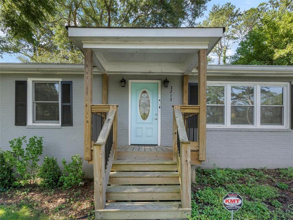 3213 Bluebird Lane