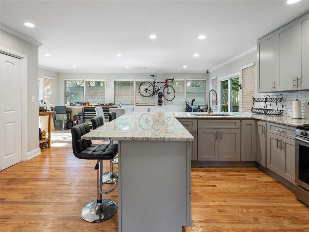 3213 Bluebird Lane