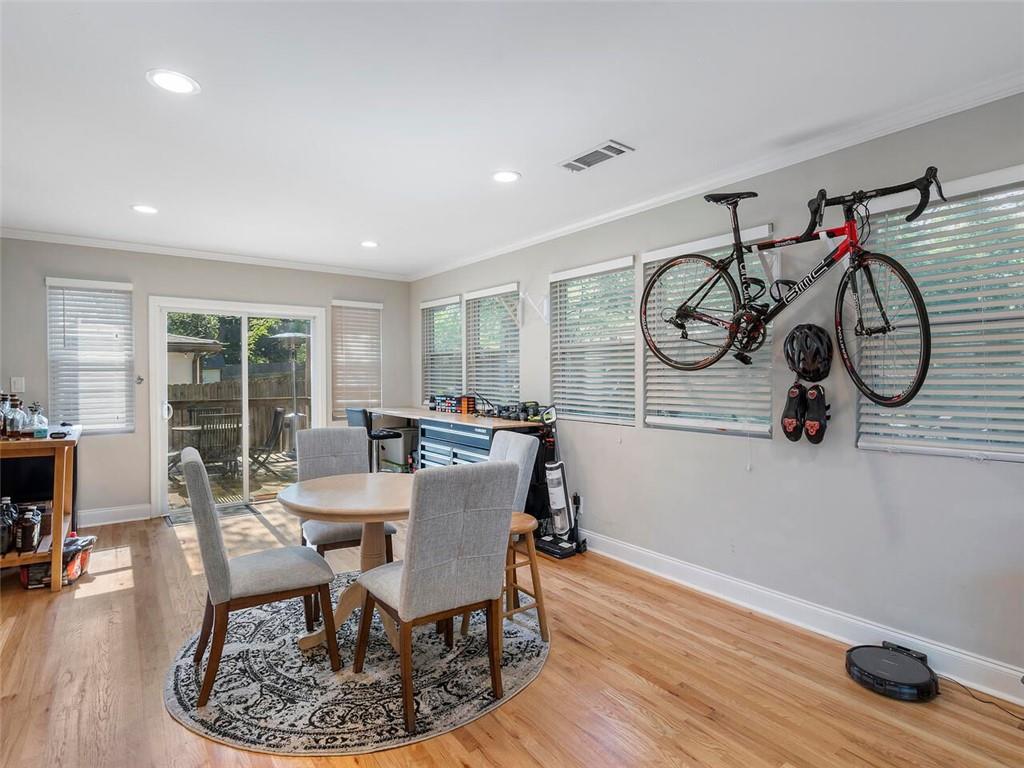 3213 Bluebird Lane